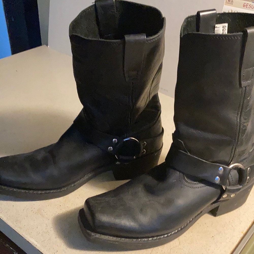 Black leather Durango harness boots size 10.5 EE